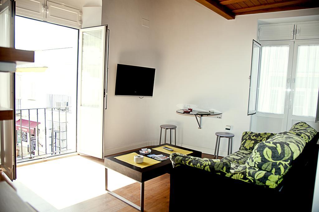 Apartamentos La Casa De La Alameda ميدينا سيدونيا الغرفة الصورة